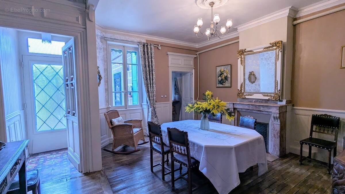 Maison à GRAULHET