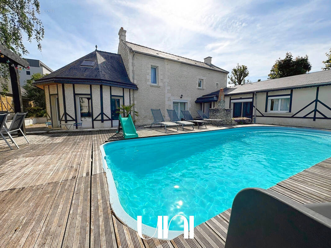Maison à CORMELLES-LE-ROYAL