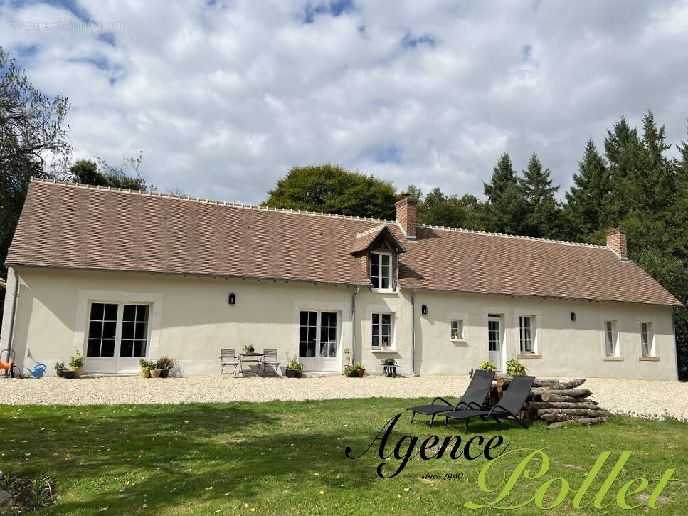 Maison à AUBIGNY-SUR-NERE