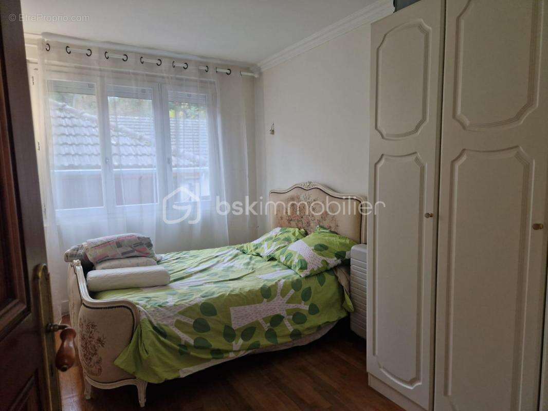 Maison à SARCELLES
