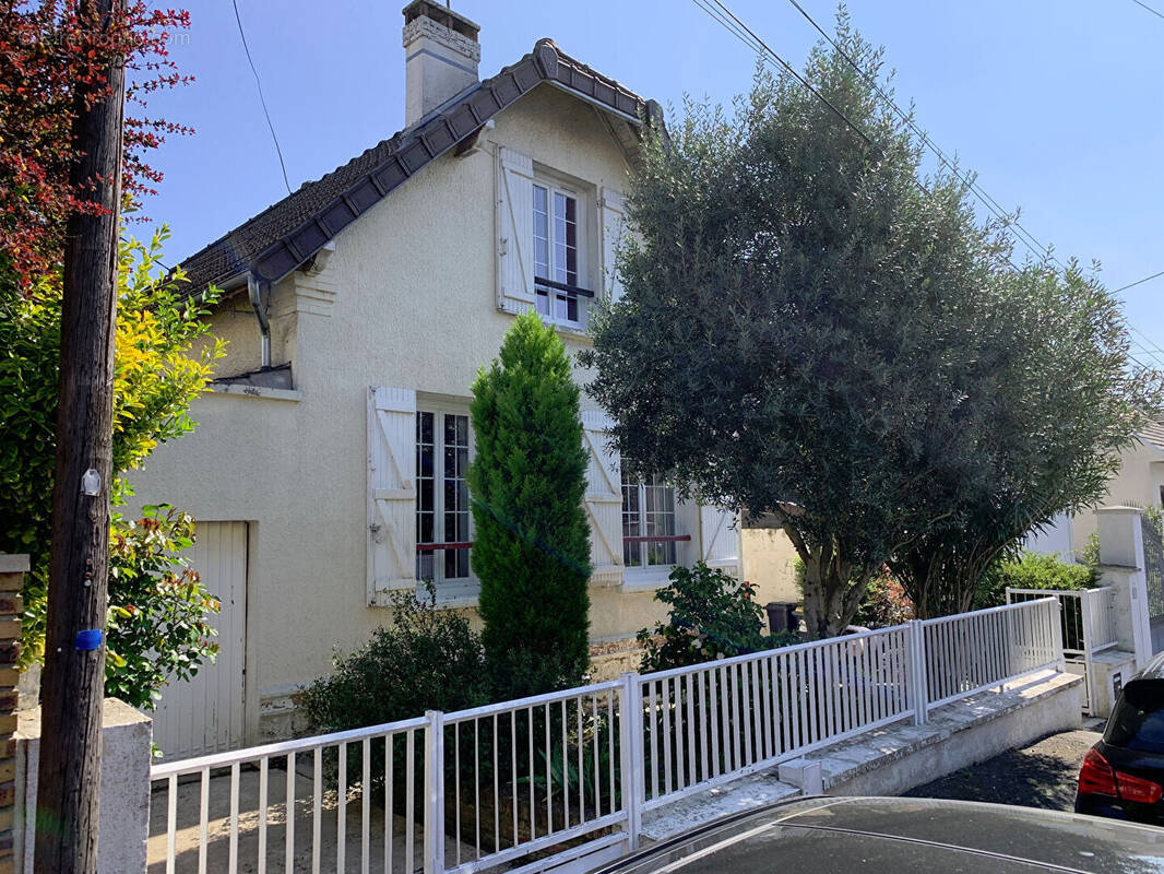 Maison à GAGNY