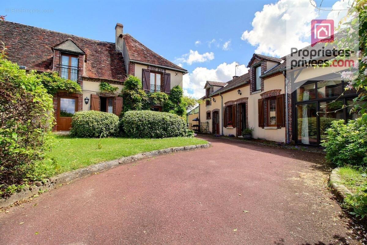 Maison à CHATILLON-COLIGNY