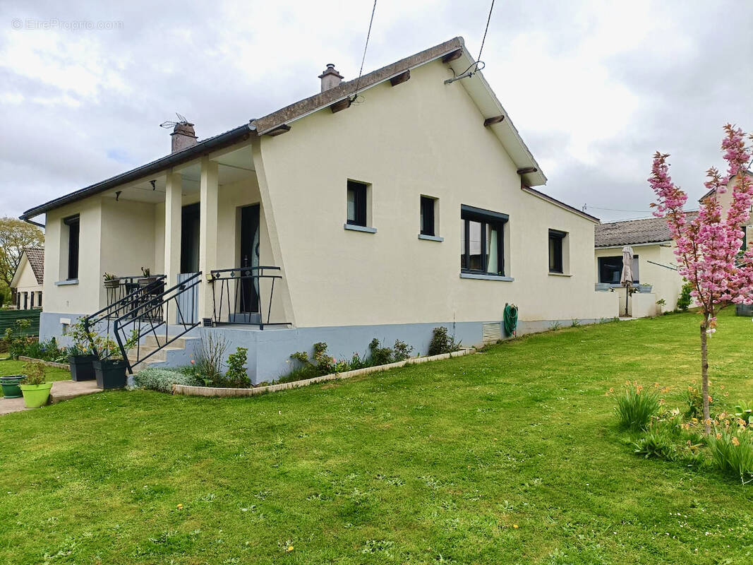 Maison à CONCHES-EN-OUCHE