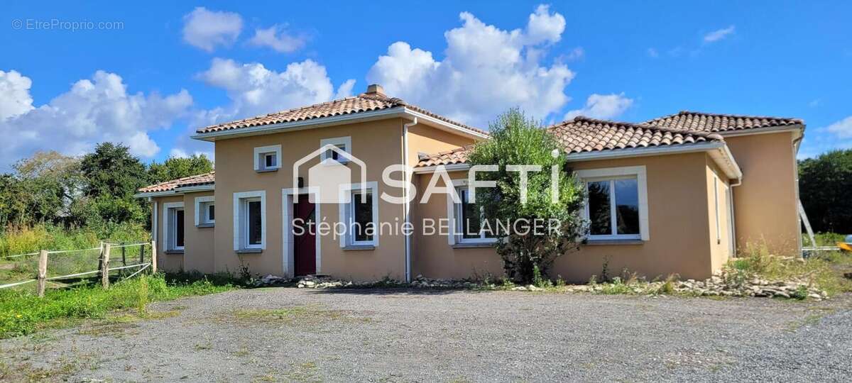 Photo 4 - Maison à LA SUZE-SUR-SARTHE