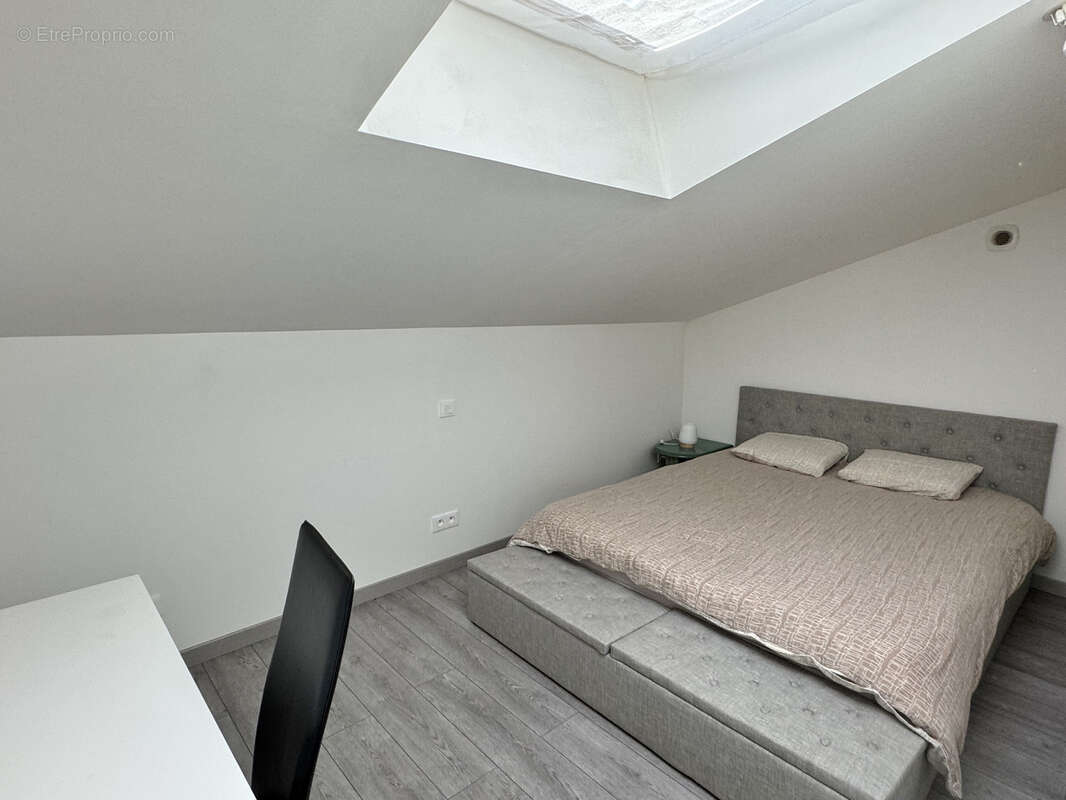 Appartement à CRAPONNE