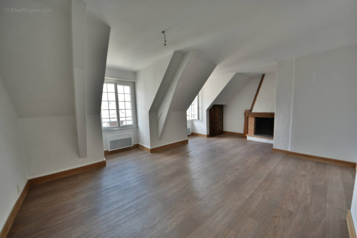 Appartement à BRIVE-LA-GAILLARDE