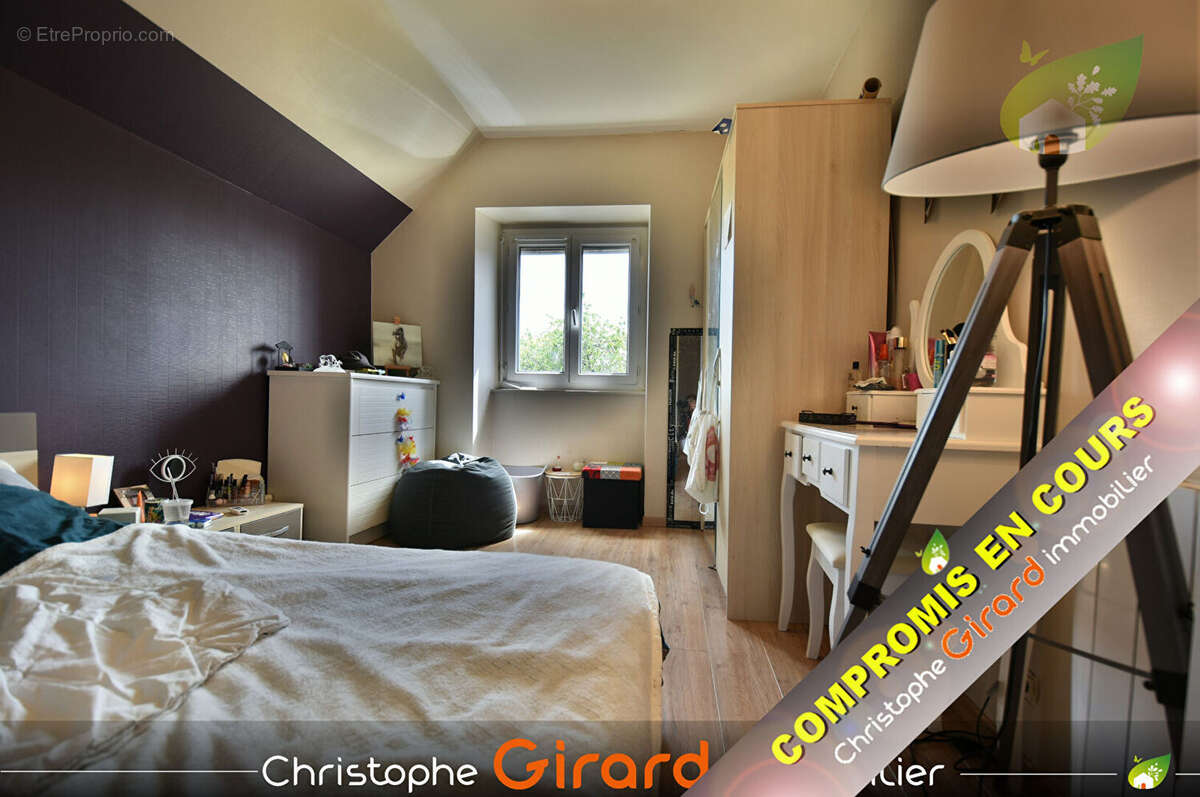 Maison à MINIAC-MORVAN