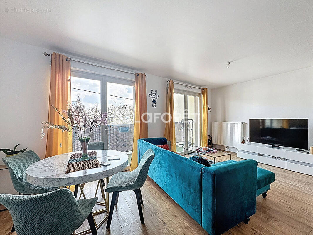 Appartement à BONNEUIL-SUR-MARNE