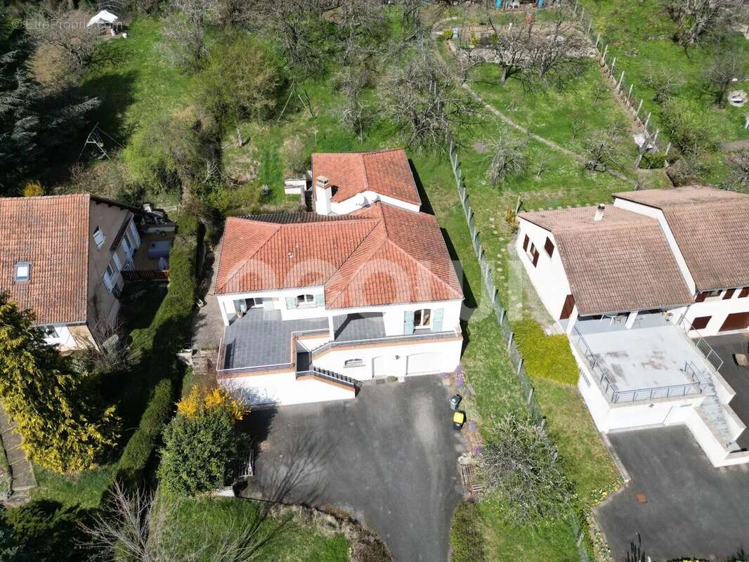 Maison à MARSAT
