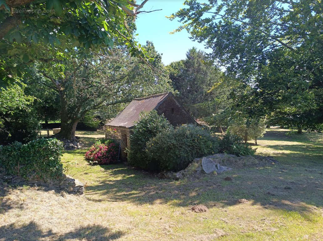 Maison à GOUEZEC