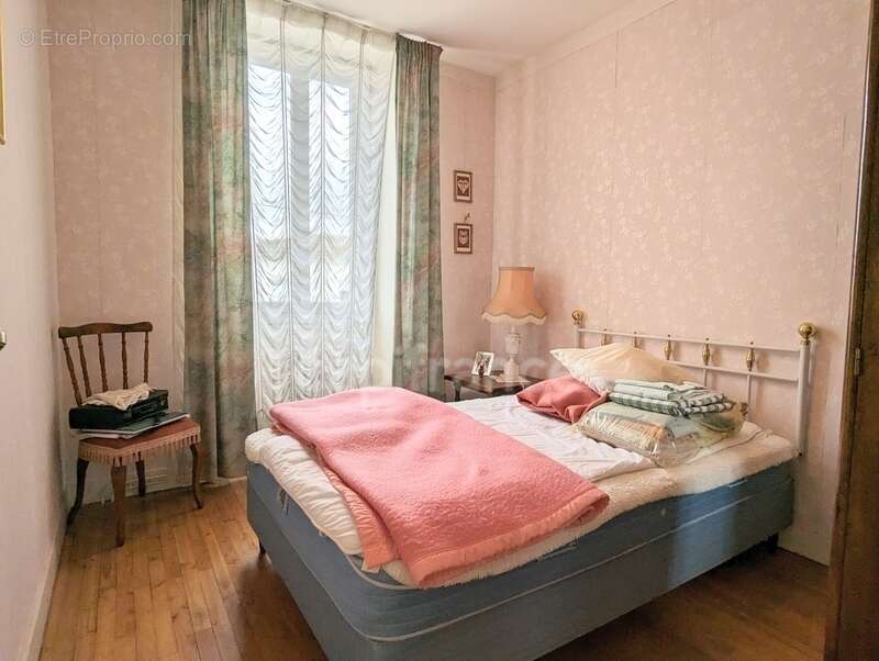 Maison à SEGONZAC