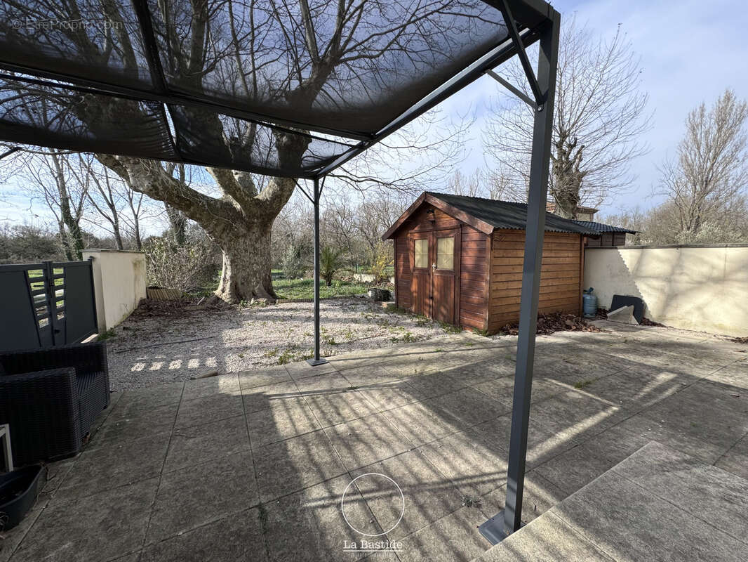 Appartement à MONTBOUCHER-SUR-JABRON