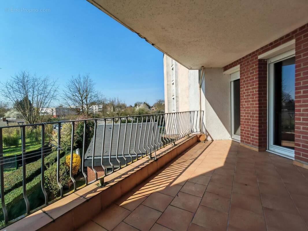 Photo 1 - Appartement à VALENCIENNES