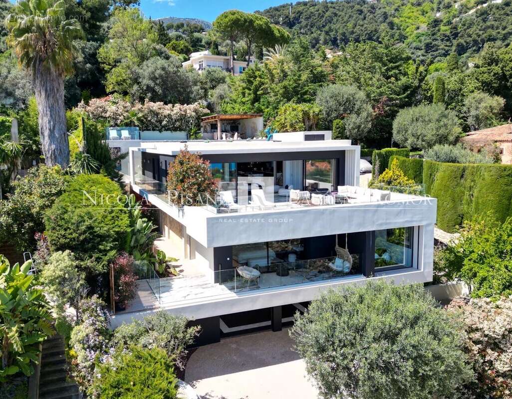 Maison à ROQUEBRUNE-CAP-MARTIN
