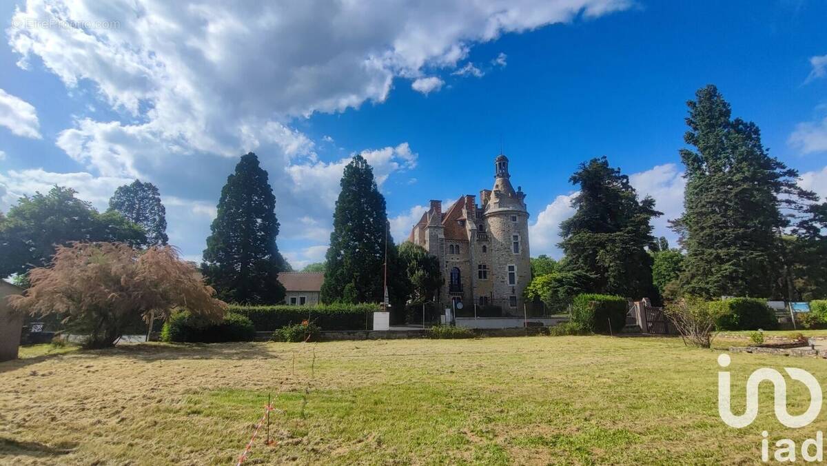 Photo 1 - Terrain à LE CHATELET-EN-BRIE