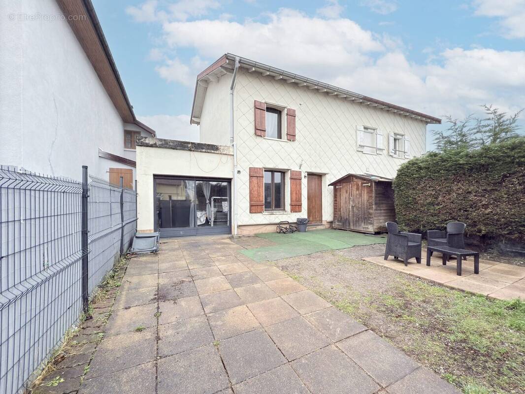 Appartement à GOLBEY