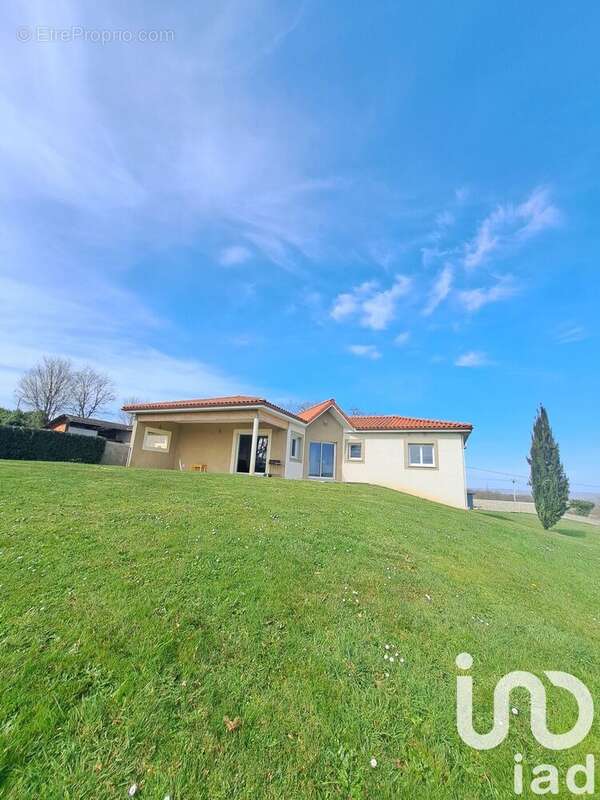 Photo 3 - Maison à POUYASTRUC