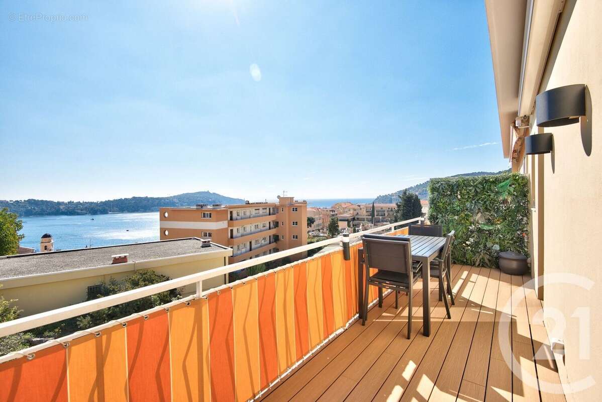 Appartement à VILLEFRANCHE-SUR-MER