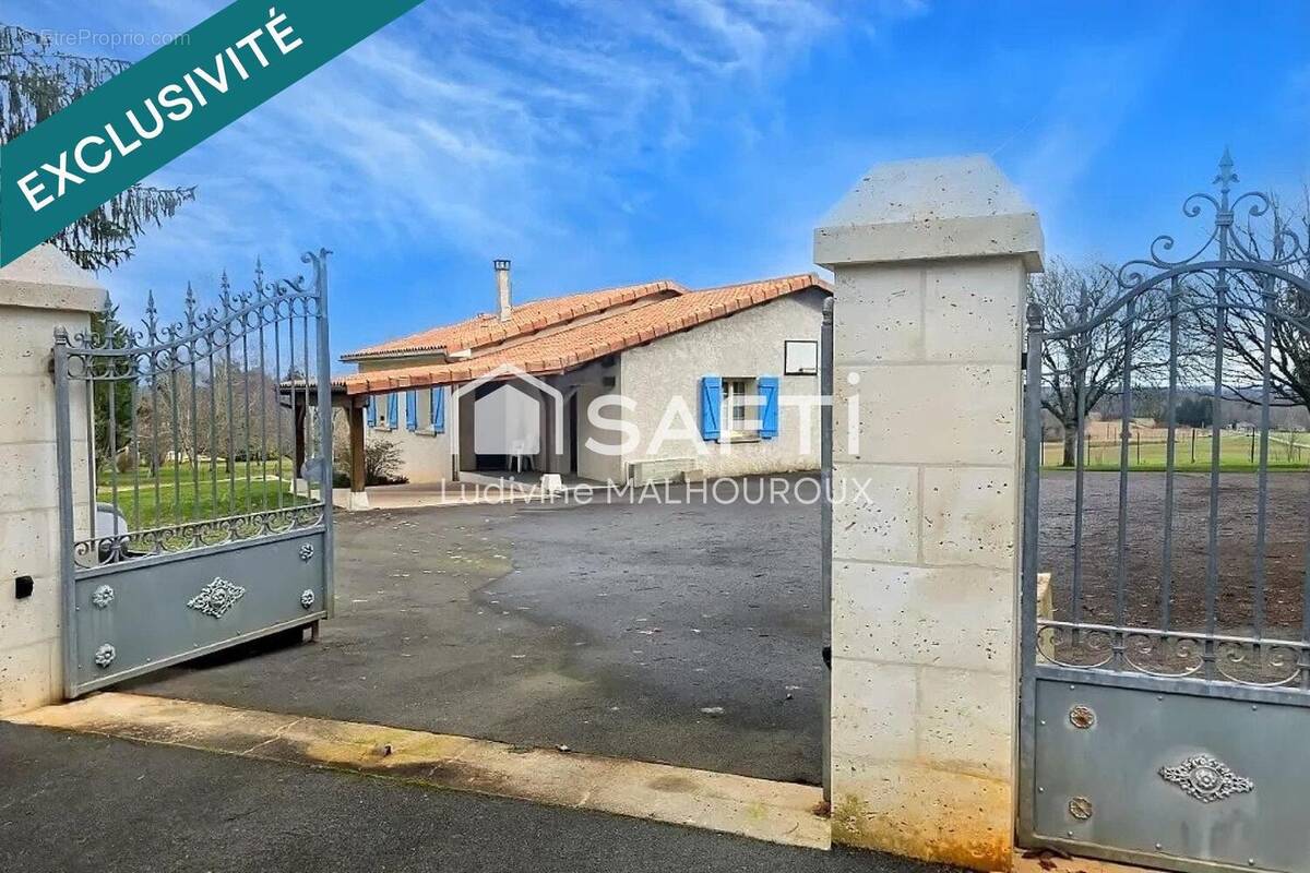 Photo 1 - Maison à CHARRAS