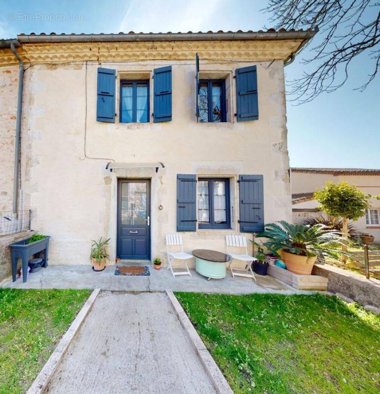 Maison à FLEURANCE