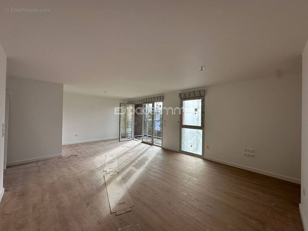 Appartement à MONTVILLE