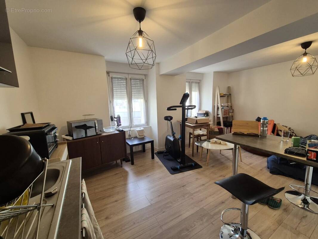 Appartement à CHANGE