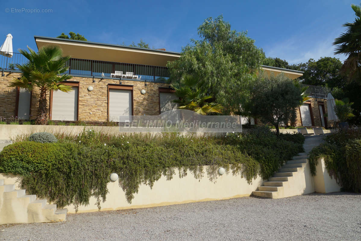 Maison à RAYOL-CANADEL-SUR-MER