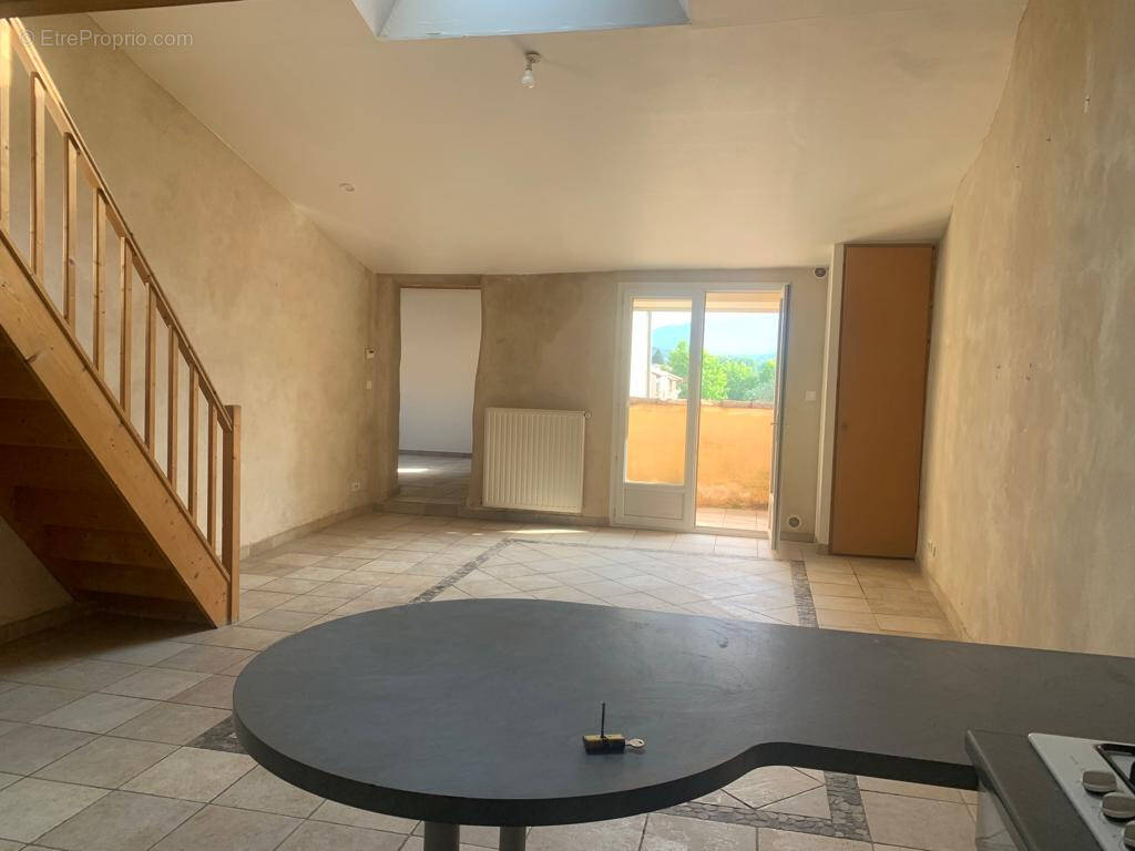 Appartement à GANGES