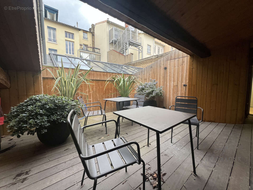 Autre à LYON-7E