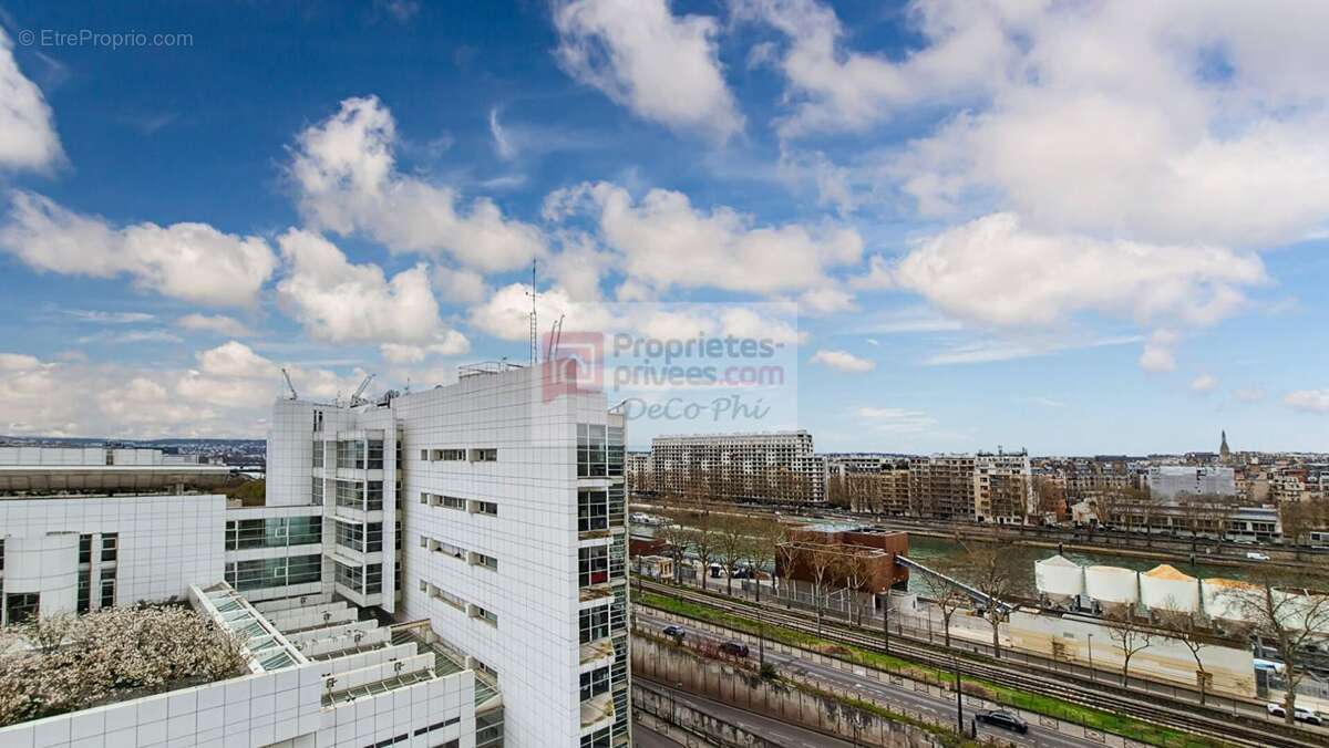 Appartement à PARIS-15E