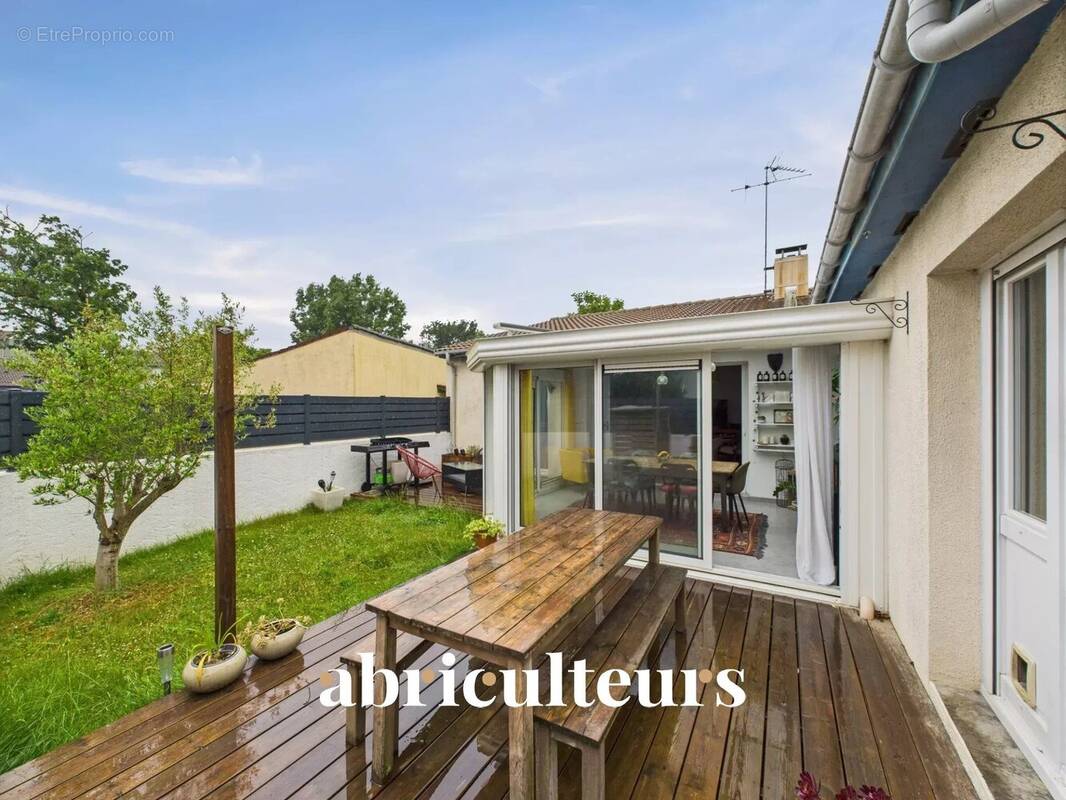 Maison à BOUGUENAIS