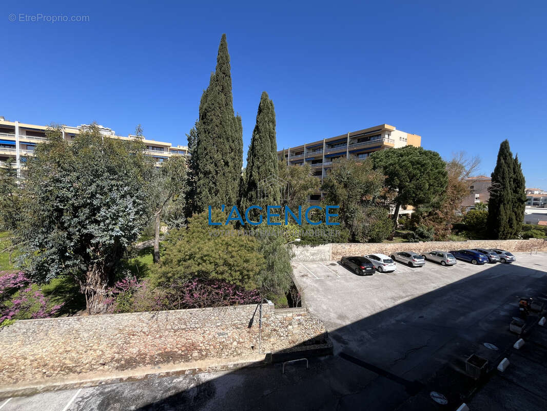 Appartement à HYERES