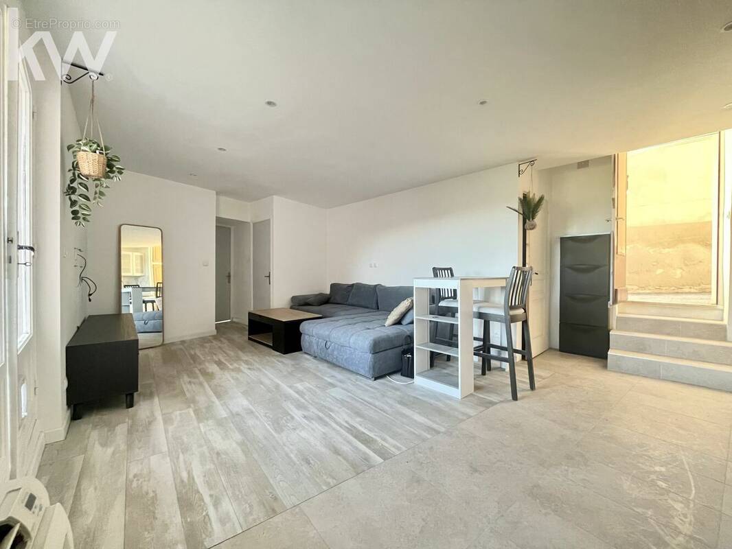 Appartement à PIERREFEU-DU-VAR