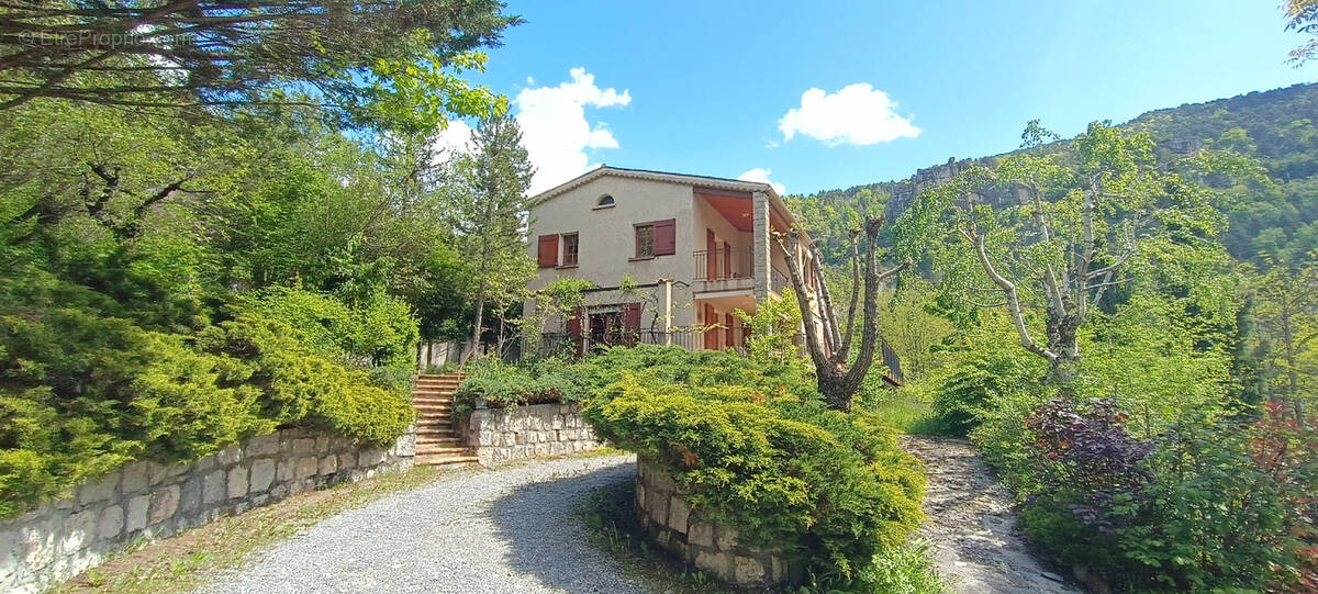 Maison à ANNOT
