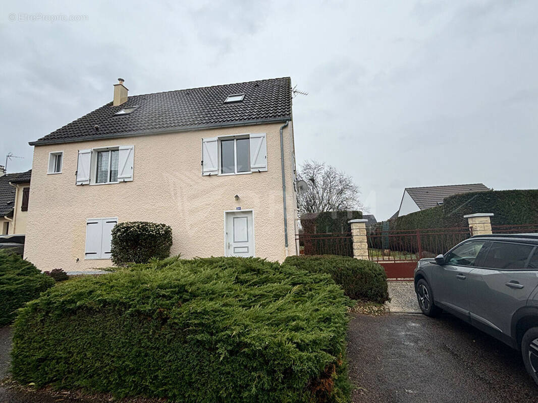 Maison à TONNERRE