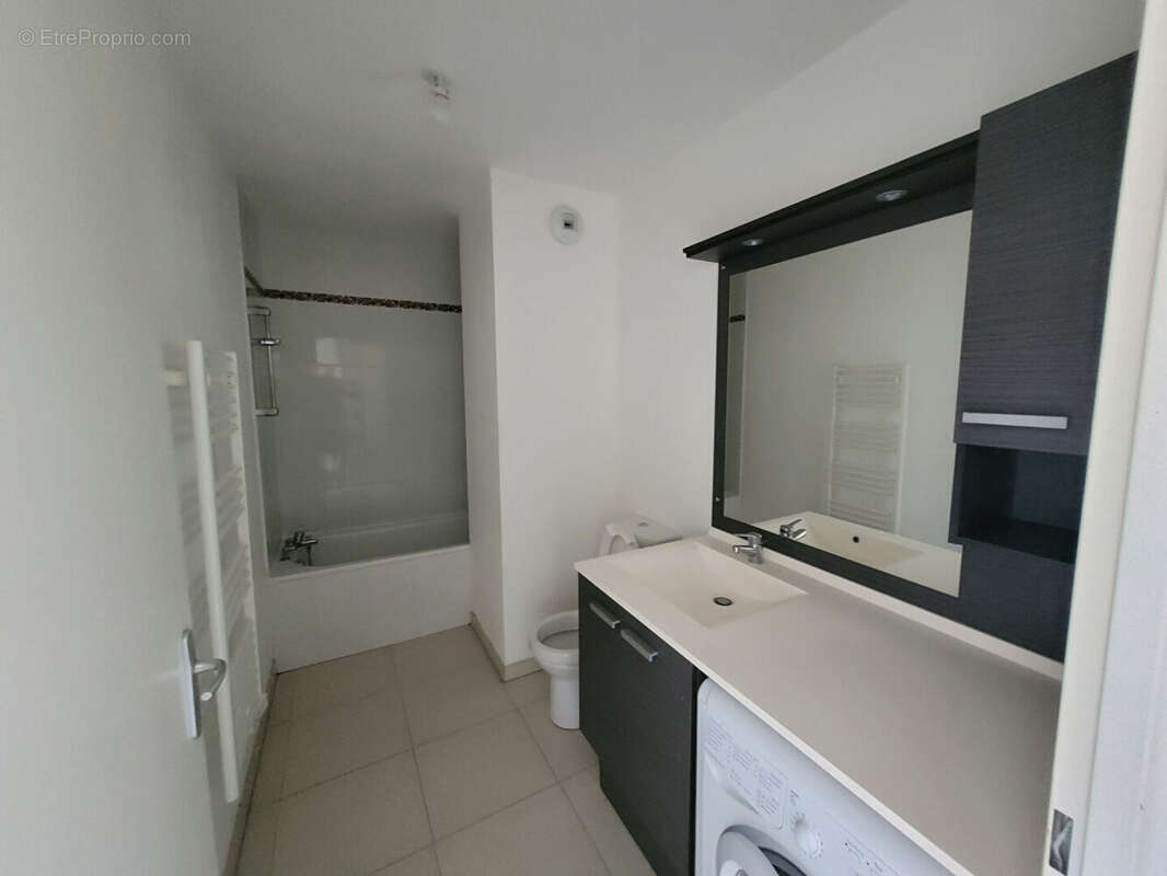 Appartement à FLEURY-LES-AUBRAIS