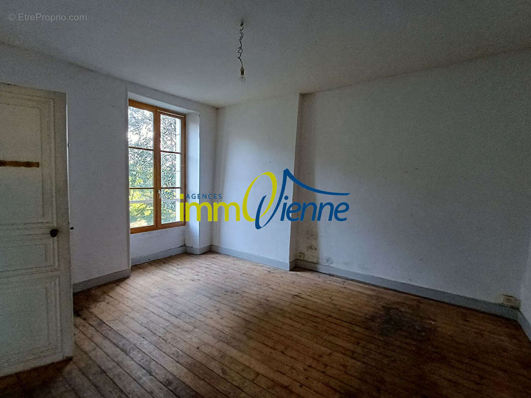 Maison à LHOMMAIZE