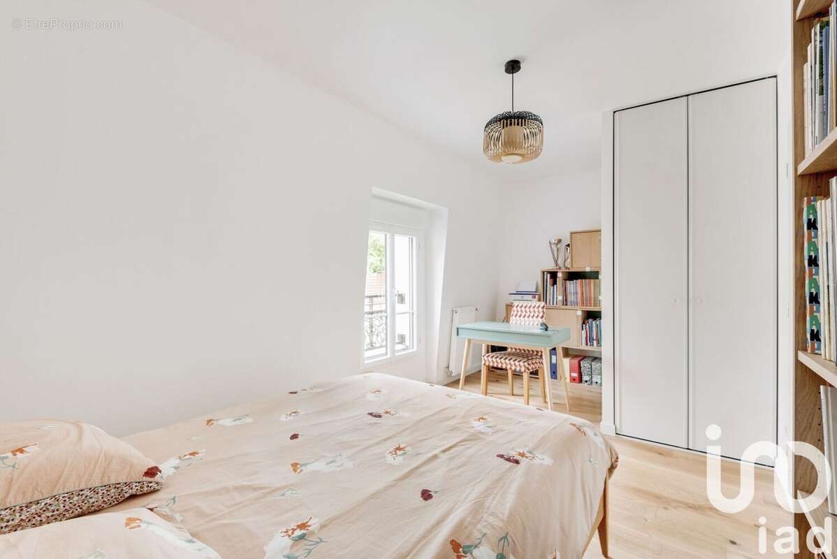 Photo 6 - Appartement à SURESNES