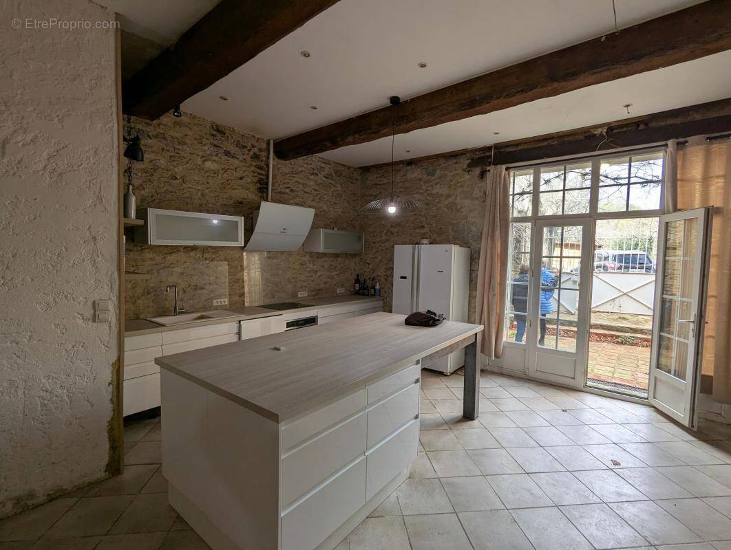 Maison à CAUNES-MINERVOIS