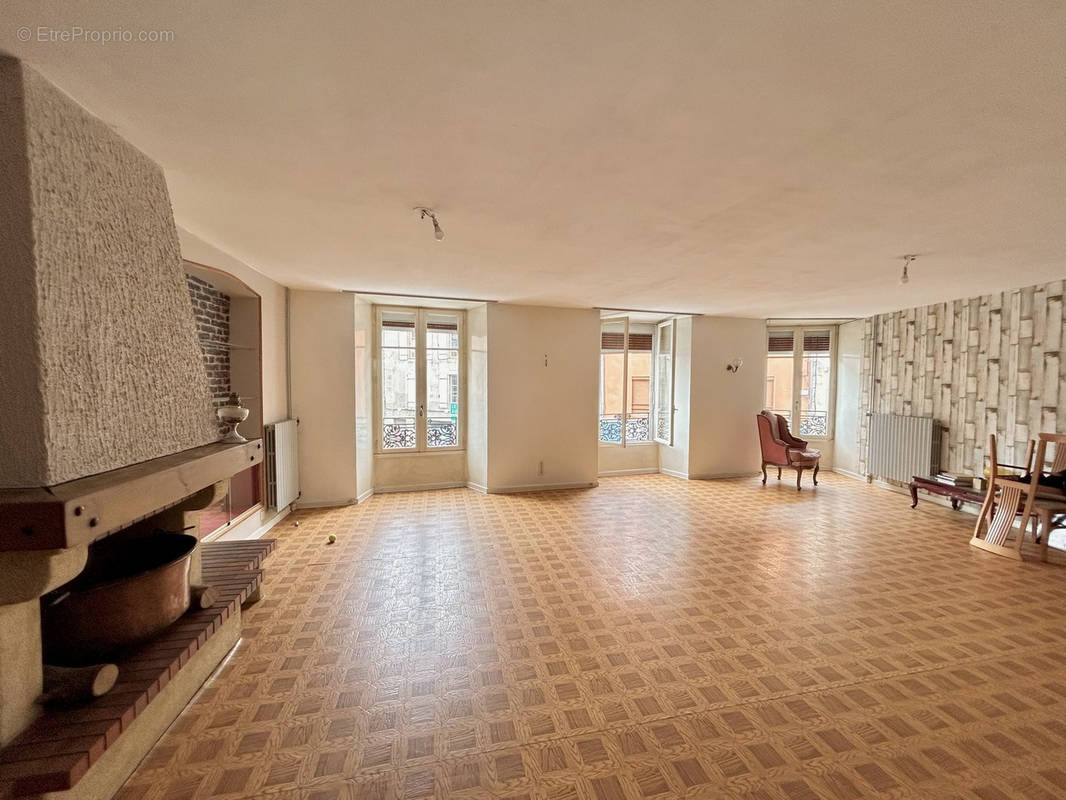 Appartement à LANGOGNE