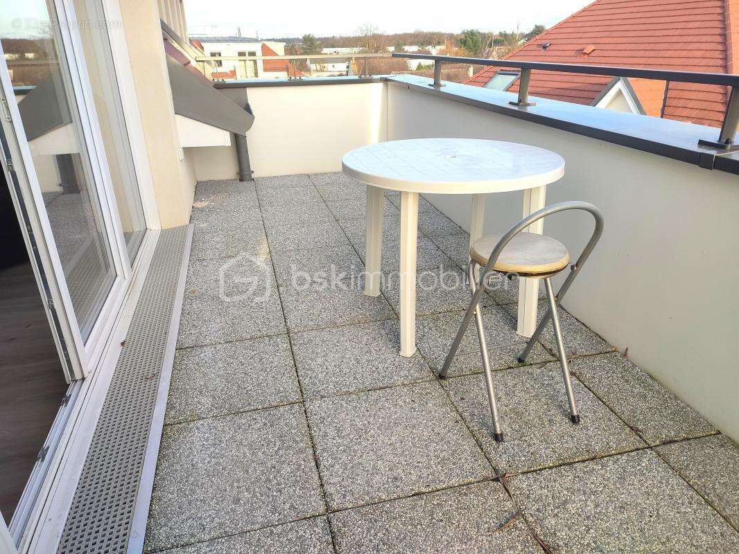 Appartement à BALLAINVILLIERS