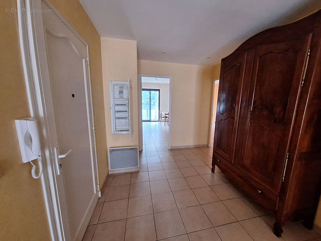 Appartement à MARSEILLE-10E