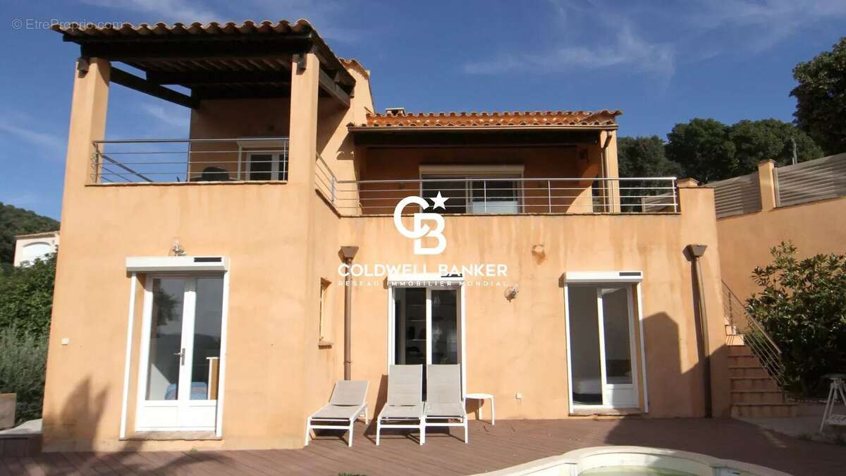 Maison à LA CROIX-VALMER