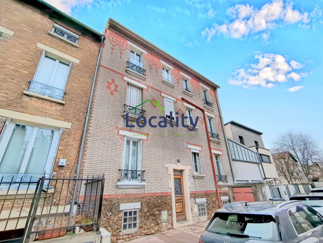 Appartement à SURESNES