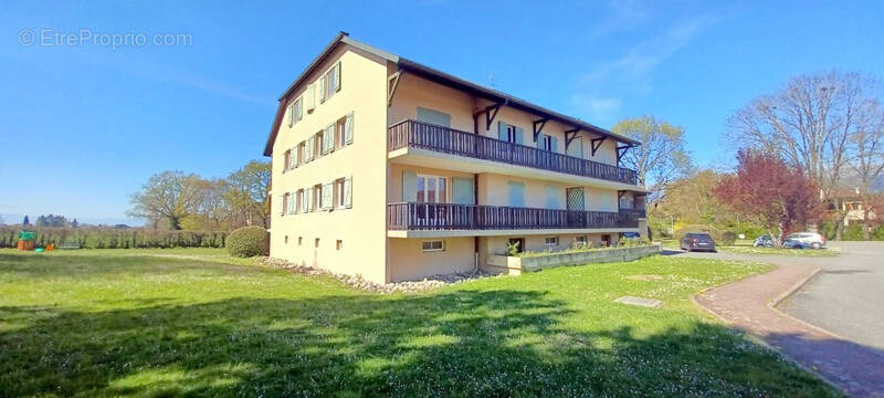 Appartement à PREVESSIN-MOENS