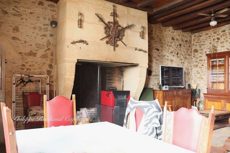 Maison à MERVENT
