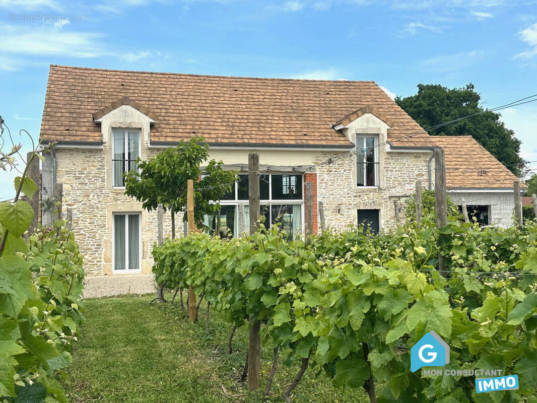 Maison à SAINT-LOUP-GEANGES