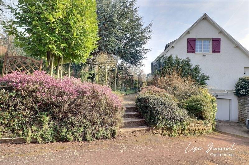 Maison à BAZEMONT