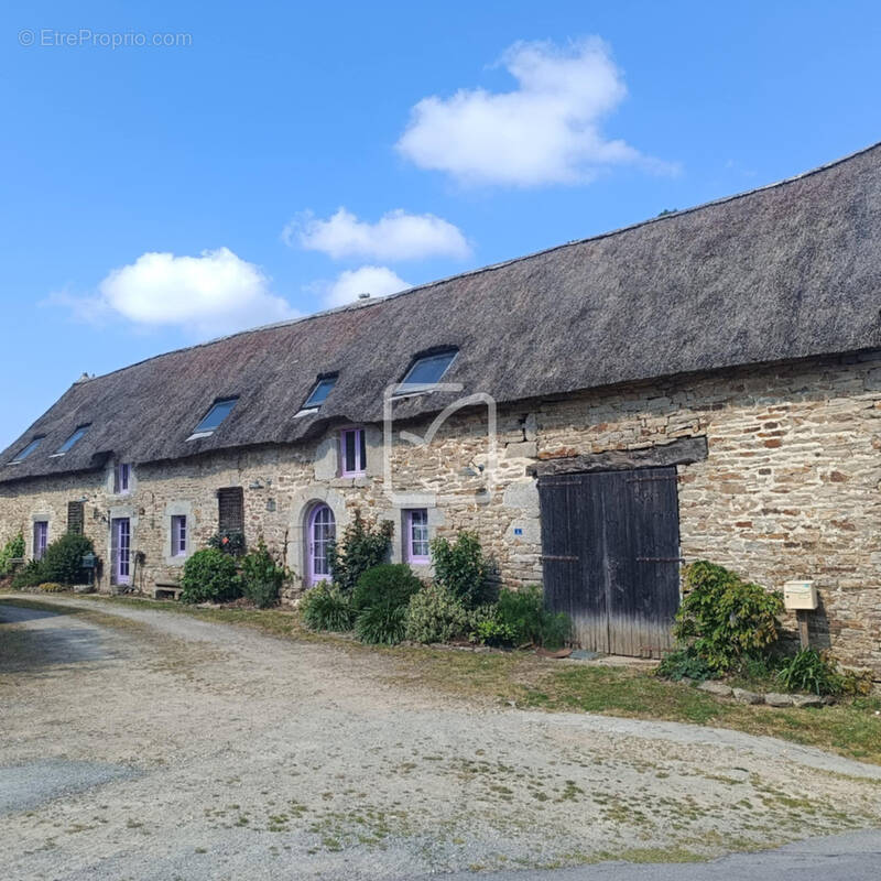 Maison à SAINT-NOLFF