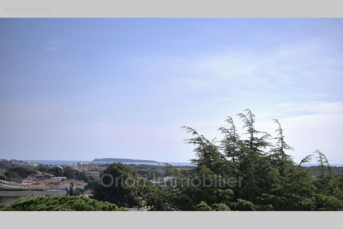Appartement à MANDELIEU-LA-NAPOULE